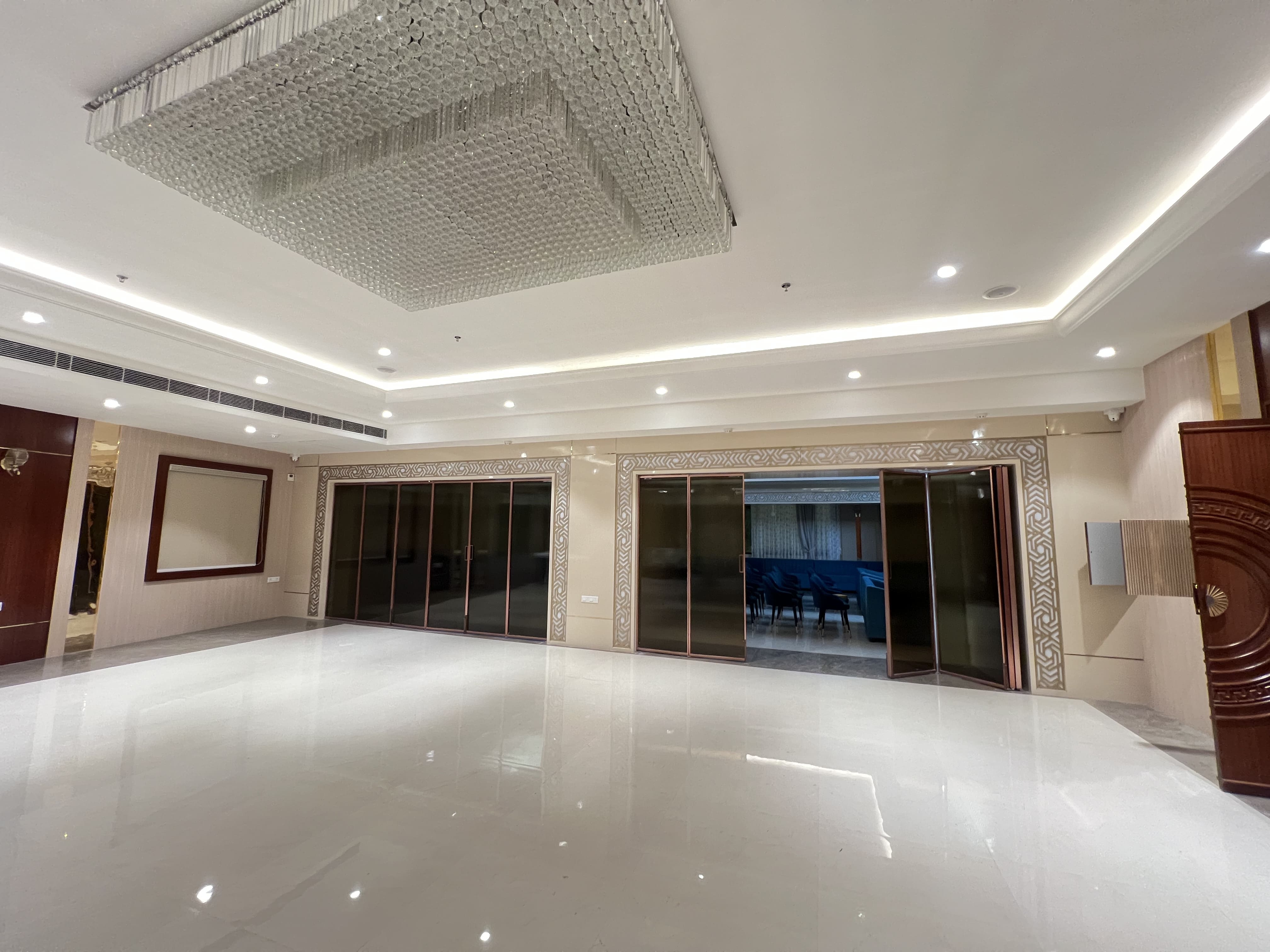 Banquet lobby